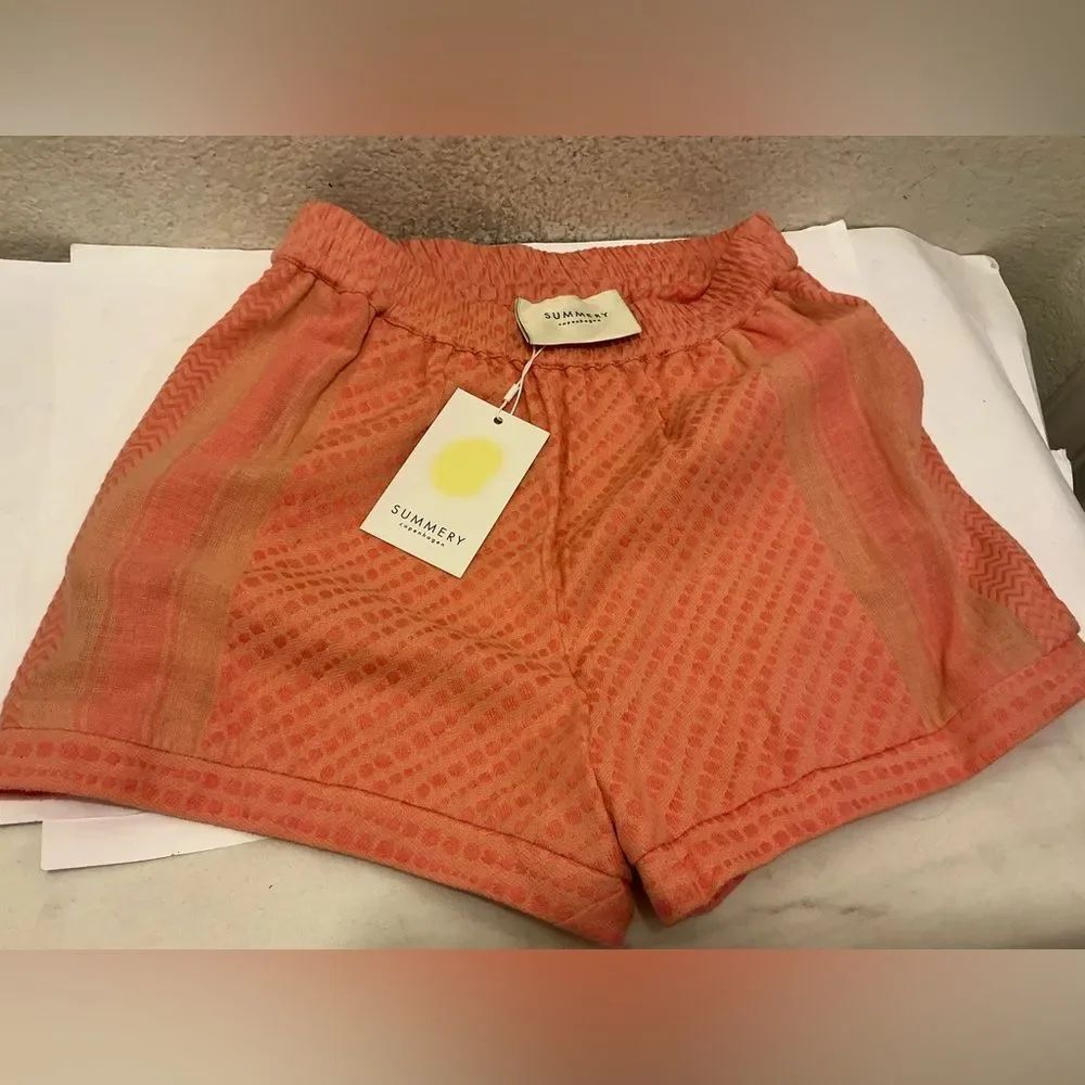 NWT Summery Copenhagen Thea shorts in orange Sz XS